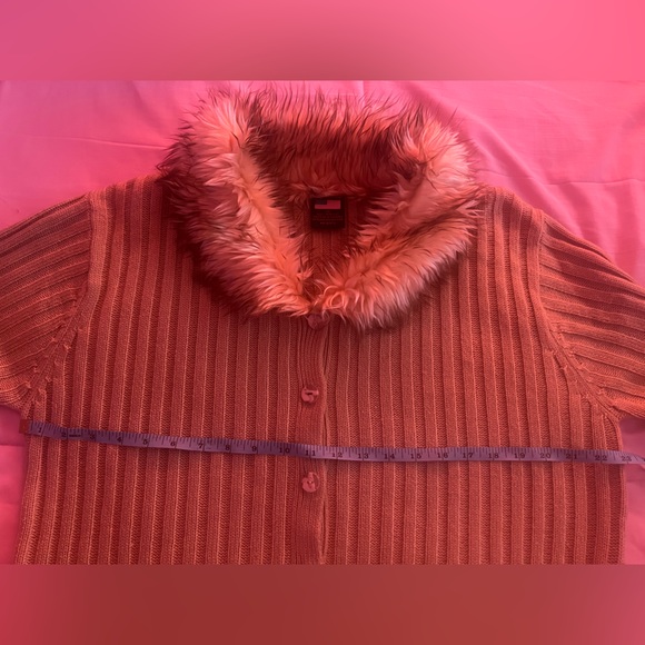 Vintage fake fur tan cardigan - Picture 4 of 4